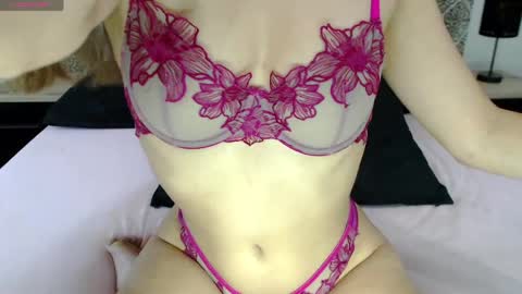 Kendra online show from May 5, 5:47 am