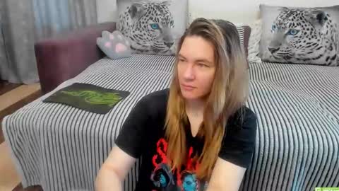 Kendra online show from April 29, 11:53 pm