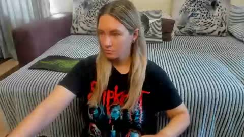 Kendra online show from August 2, 1:29 am