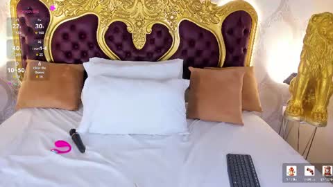 Kendral  online show from June 26, 5:24 am