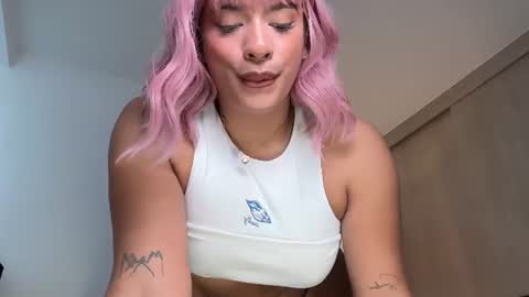 Hi Im kendra- onlyfans. isab2896 online show from July 18, 7:27 pm