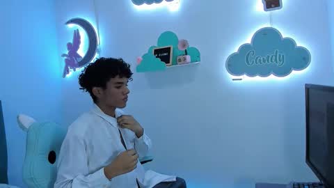 K E N N Y online show from March 17, 3:11 am