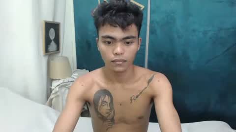 kenneth_jeey online show from October 8, 9:04 am