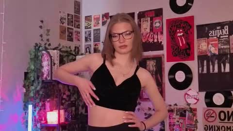 Lisa online show from January 9, 10:21 am