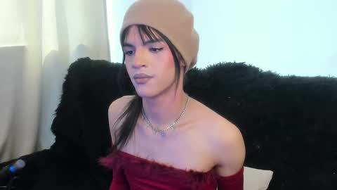 Kerly online show from October 29, 3:36 pm