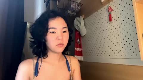 Jenny  online show from June 11, 2:22 am