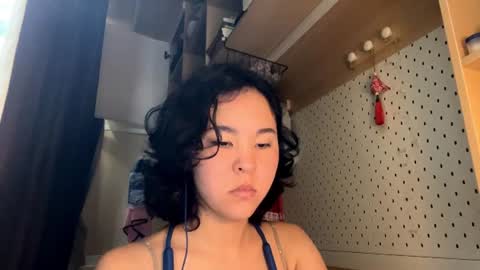Jenny  online show from June 11, 2:53 am