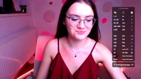 Snapshot of ketrin_pirsss chatting on March 9, 10:52 am Ketrin online show from March 9, 10:52 am