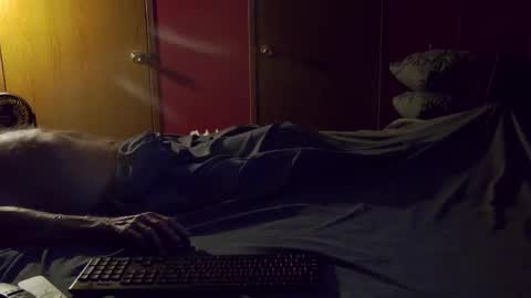 Kevin online show from March 21, 3:12 am