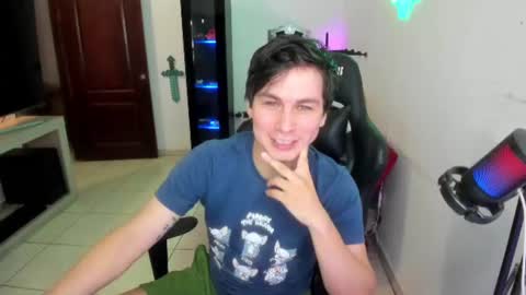 Kevin online show from June 11, 12:32 am