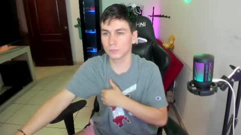 Kevin online show from July 6, 11:28 pm