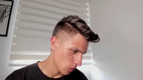 Kevin Ahs online show from December 13, 8:04 pm