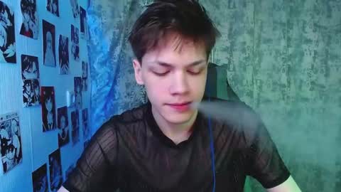 Kevin online show from December 3, 3:40 am