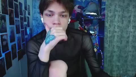 Kevin online show from June 13, 4:56 am