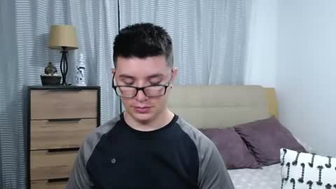 Kevin online show from July 12, 2:04 am