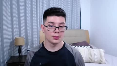 Kevin online show from May 1, 11:32 pm