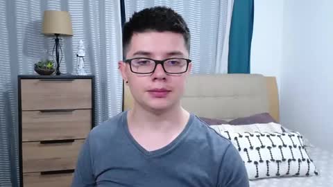 Kevin online show from June 11, 3:26 am