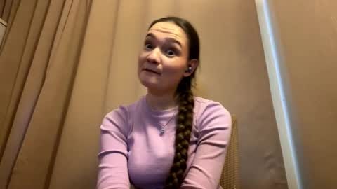 Hanna online show from March 8, 1:59 pm