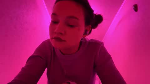 Hanna online show from March 11, 5:38 pm