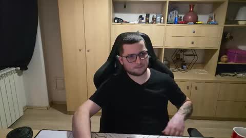 Kevinn online show from March 14, 7:51 pm