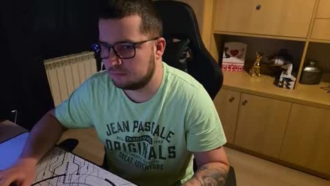 Kevinn online show from February 9, 7:34 am