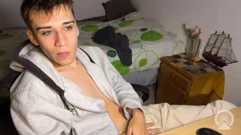 kevonly online show from May 22, 10:00 am