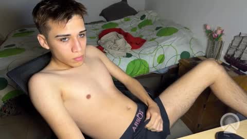 kevonly online show from May 23, 10:11 am