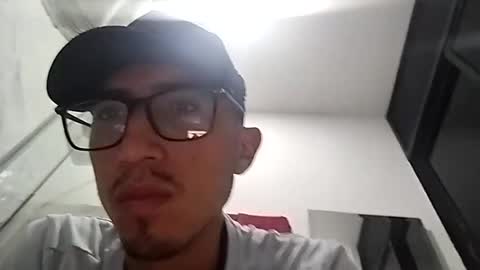 Rio rivera online show from August 7, 11:58 pm
