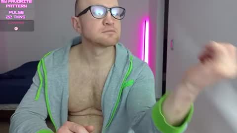 Kevin online show from June 14, 2:24 am