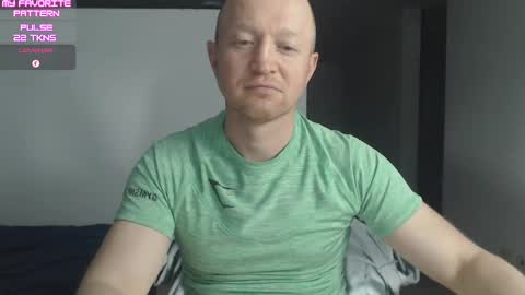 Snapshot of kevintyler69 chatting on October 5, 4:54 am Kevin online show from October 5, 4:54 am