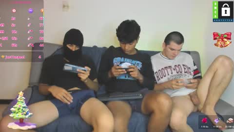 kevin and ottis online show from November 30, 1:45 am