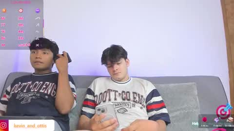 kevin and ottis online show from October 16, 11:58 pm