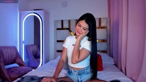 Snapshot of keyla__ross chatting on October 2, 1:15 am keyla ross online show from October 2, 1:15 am