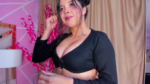 Keyla noa online show from July 30, 11:33 am