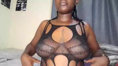 keyla online show from November 3, 11:06 pm