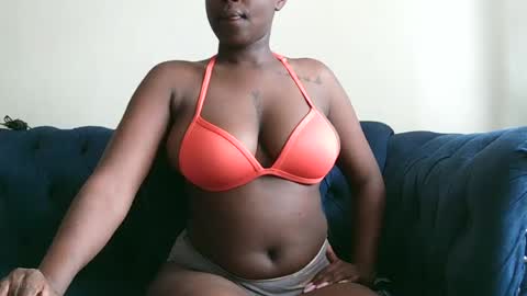 keyla online show from July 12, 8:06 am
