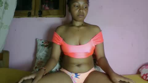 khaissa online show from December 18, 7:09 pm