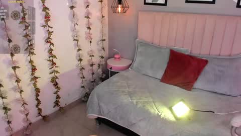 Snapshot of khali_reed_ chatting on January 25, 8:42 pm Khali online show from January 25, 8:42 pm