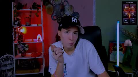 khloebeauty online show from October 3, 10:07 pm