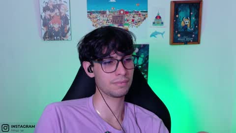 khozler_ online show from May 8, 2:28 am