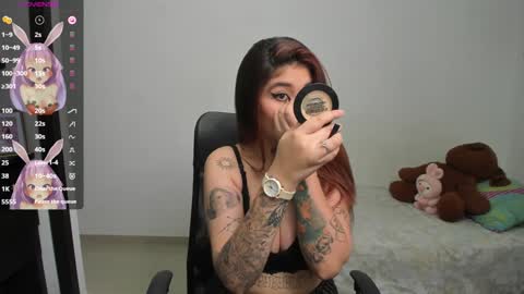 Evelyn online show from January 15, 11:19 pm