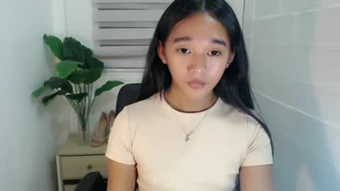 i love bella online show from December 7, 5:10 am