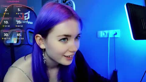 Kira online show from November 2, 9:04 pm