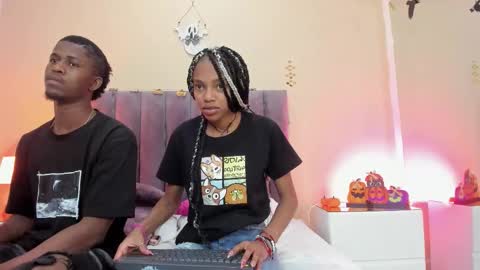 Snapshot of kiarasimons_ chatting on October 30, 7:14 pm Sara Palacios online show from October 30, 7:14 pm