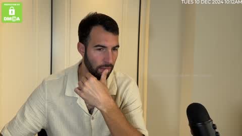 Snapshot of kiatog5 chatting on December 10, 9:12 am Manu online show from December 10, 9:12 am