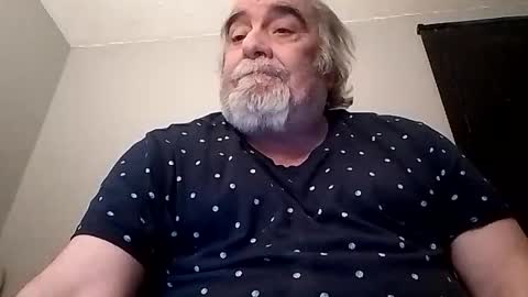 KICKINME online show from November 3, 10:55 pm