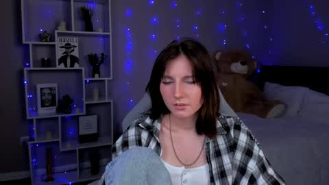 Kika online show from April 26, 1:42 pm