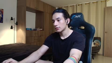 Snapshot of kikeruiz_19 chatting on December 18, 6:03 pm kikeruiz 19 online show from December 18, 6:03 pm