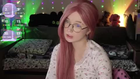 kiki_blue_eyes online show from March 8, 6:28 am