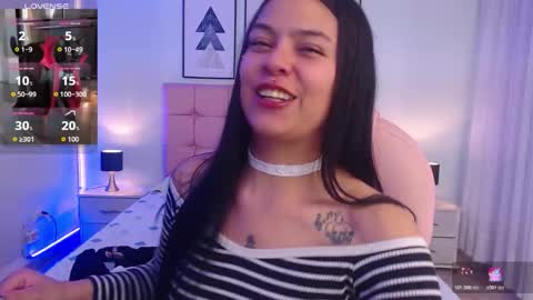 kIKI online show from November 4, 9:16 pm